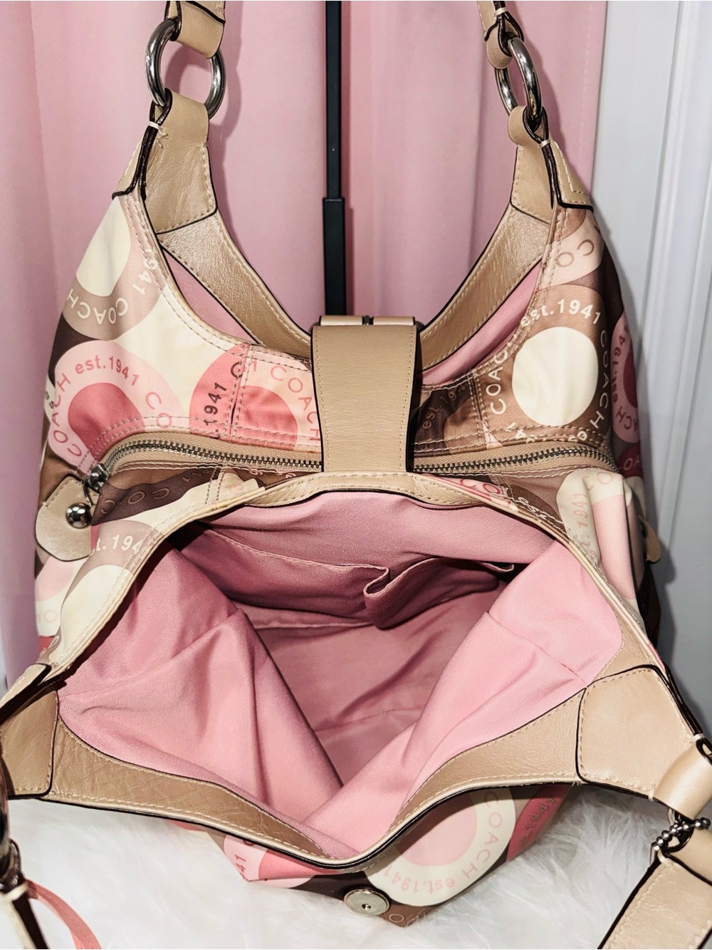 Coach Pink Brown Circle Logo Print Hobo Shoulder Bag Y2K - Picture 4 of 10
